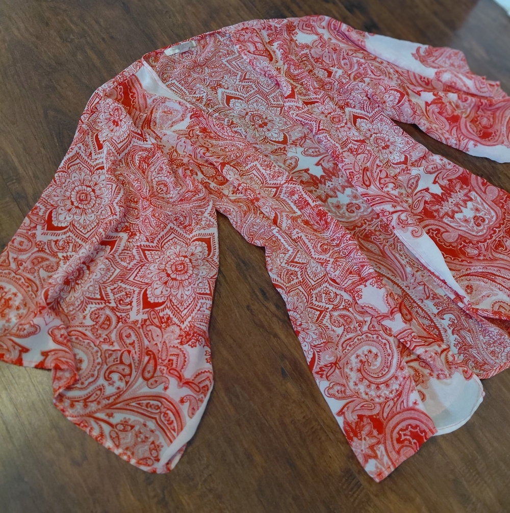 Beautiful Red and White Paisley Kimono